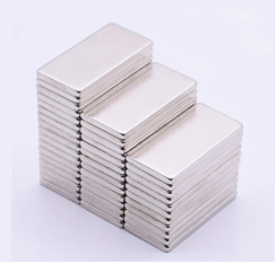 Magnets Prateado
